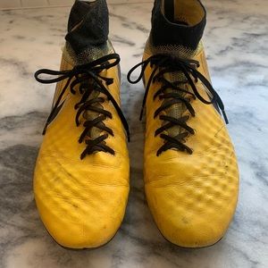 Men’s Nike Magista soccer cleats